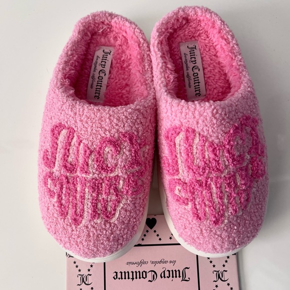 Juicy Couture Shoes - Juicy Couture Fuzzy Pink Slippers